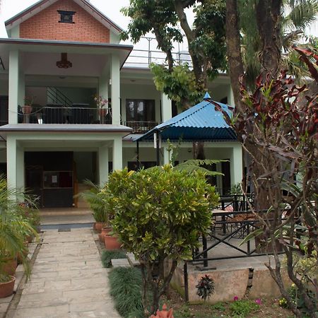 Yeti Guest House Похара Стая снимка