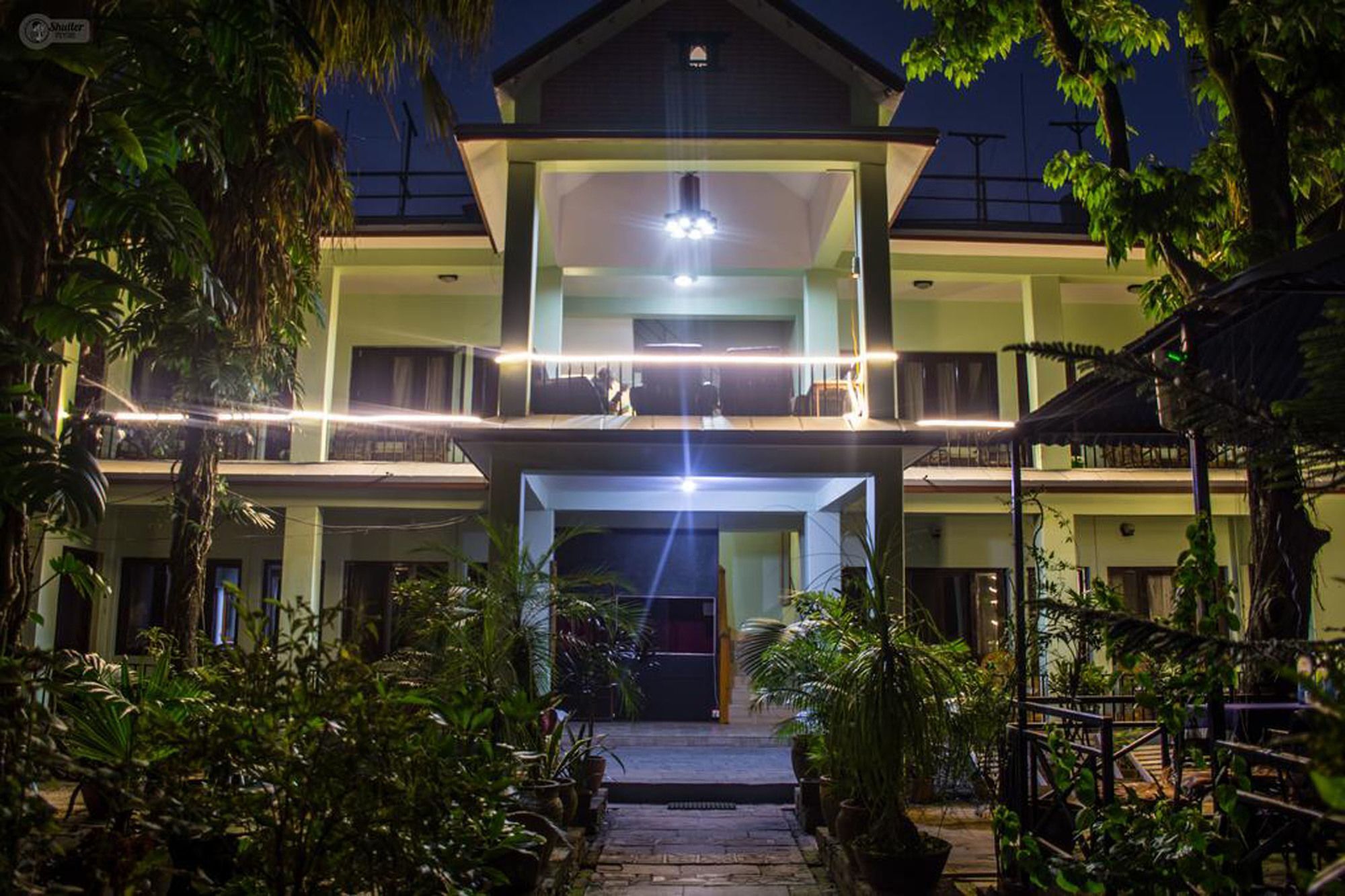 Yeti Guest House Похара Екстериор снимка