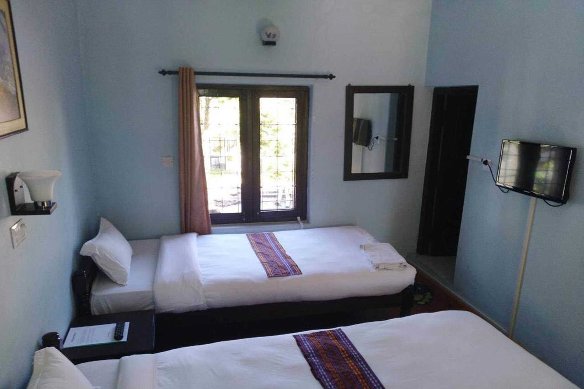 Yeti Guest House Похара Екстериор снимка